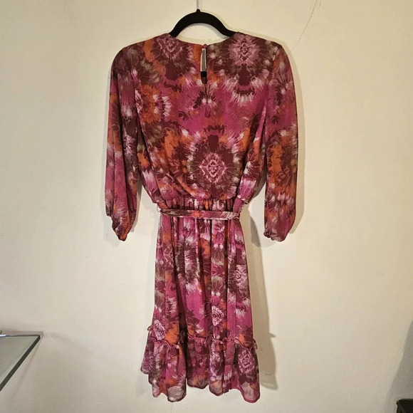 Tacera Sunburst Popover Dress - Picture 2 of 5